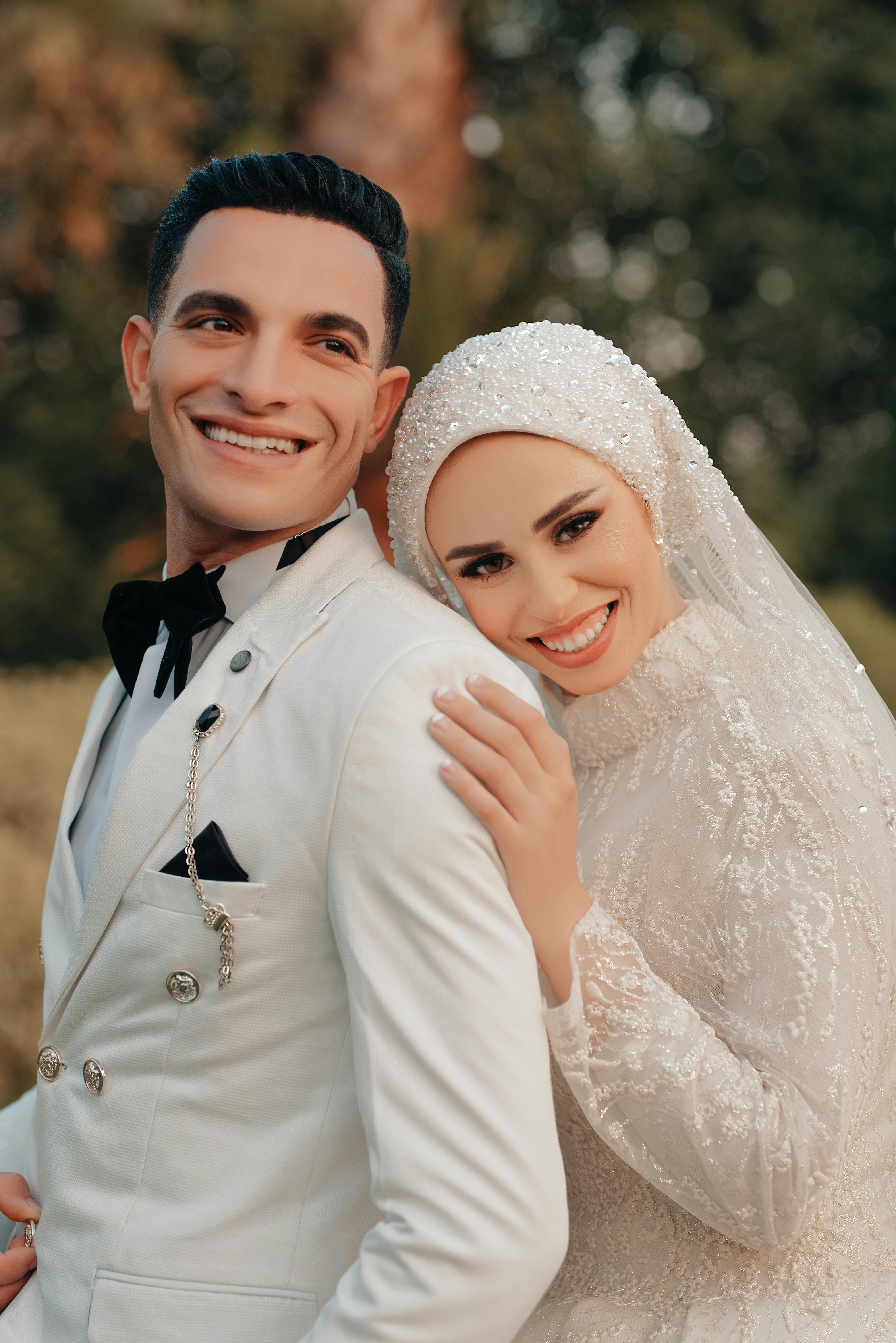 Happy Muslim couple 2